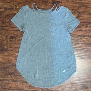 Hollister “high/low” T shirt